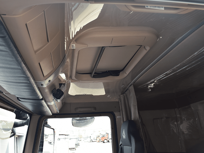 Шторный фургон на шасси Howo T5G